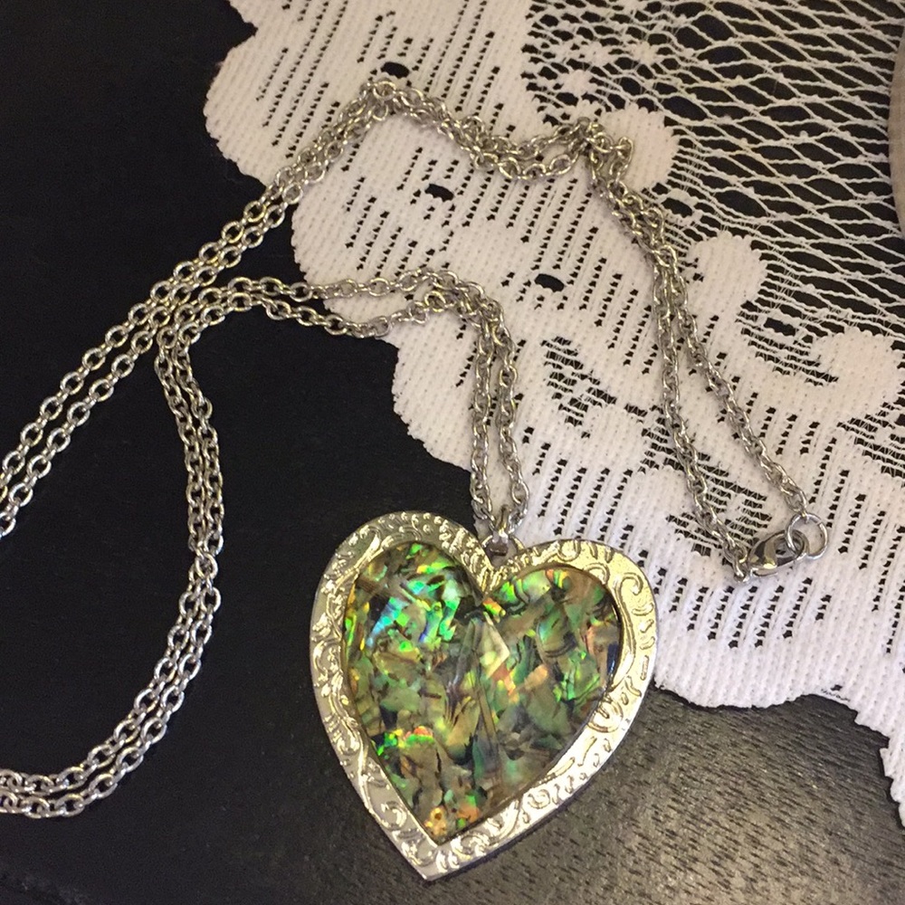 Heart abalone shell Necklace